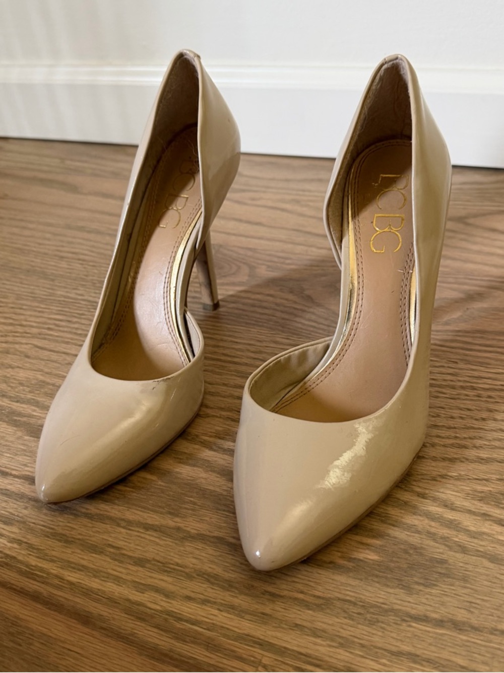BCBG Beige Patent Leather Pointed-Toe Stiletto Heels
